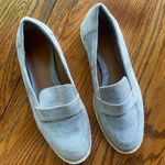 Caslon  Women’s Size 7 Tristan Gray Suede Flats Photo 0