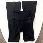 Lululemon  Groove Pant Flare Super High Rise Nulu in Black Size 0 Photo 3