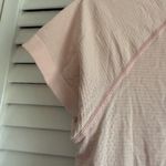 Lululemon  Swiftly Tech Short Sleeve Shirt 2.0
Strawberry Milkshake Photo 6