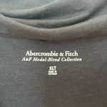 Abercrombie & Fitch  Off the Shoulder Knit Black Skort size XLT Photo 4