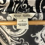 White House | Black Market WHBM Black & White Paisley Silk Short Sleeve Blouse S Photo 3