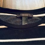 Forever 21  Black & White Striped Soft Long-Sleeve Dressy Sweather Crop Top Photo 8