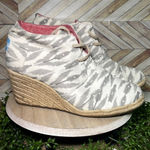 Toms Ikat Desert Wedge Ankle Boots Gray and Cream Vacationâ Coastal Casual Photo 0