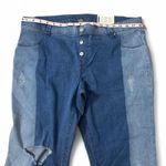 Hue ‎ Two Tone Distressed Denim Cropped Leggings Photo 5