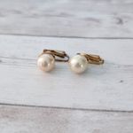 Vintage Clip On Earrings Faux Pearl Mismatched? 3/8" Photo 1