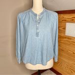 Madewell Denim Shirred Popover Top in Emmie Wash Extra Small Jean Half Button 1 Photo 1