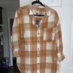 Universal Threads Universal Thread Women's Plaid Button-Down Shirt - Tan and Cream Photo 0