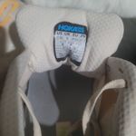 Hoka  Clifton 9 Athletic Shoes Women's Size 10.5B Photo 6