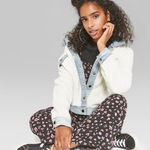 Wild Fable  Womens Juniors Jacket Size Large Solid Sherpa Faux‎ Fur Denim NEW Photo 0