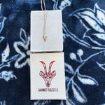 Garnet Gazelle Rose Gold Minimalist Initial Necklace Letter V Pink Photo 2