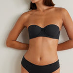 SKIMS  Fits Everybody Strapless Bra Photo 0