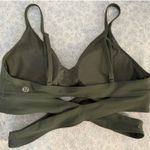 Lululemon  Cross Bra size 6 Photo 2