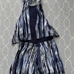 Cupcakes and Cashmere Cari Open Back Romper Size Medium Photo 4