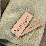 UGG Womens Koolaburra Jacket M Puffer Quilted Insulated Fleece
Full Zip Mint NWT Green Size M Photo 2