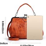 Elegant Green Handbag Photo 4