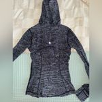 Lululemon  Hooded Define Jacket *Nulu
Twillines White Black size 2 Photo 4