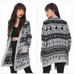 Hot Topic  Girl’s Harry Potter Fair Isle Acrylic Cardigan Size Small 11444693. Photo 1