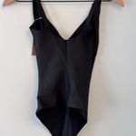 SKIMS NWT  Body Plunge Bodysuit Onyx Small BD-THG-3326 SOLD OUT Photo 5