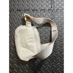 Lululemon  Everywhere Belt Bag 1L Fleece White Gold Fanny‎ Pack Ivory Soft Photo 2