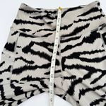 Cali Active Women’s Sporty Exercise Athletic Animal Print Bike Short Sz M Gray Size M Photo 4