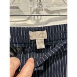 LOFT Outlet Women's Size 14 Navy White Stripe Straight Leg Pants Elastic Waist Blue Photo 3