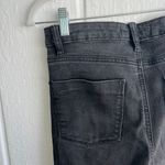 Ban Jara Jeans Photo 2