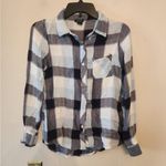 Rue 21  Plaid black and white fannel long sleeve shirt Size medium Photo 0