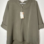 BEFORE YOU Short Sleeve V Photo 0