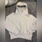 Alo Yoga  Chill Cargo Pullover Hoodie Photo 0