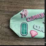 Clinique  Green Satin Makeup Cosmetic Bag Pink Diamond Graphic Zip Retro Look. Photo 6