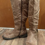 Baretraps  Size 9 Tall Brown Faux Leather Riding Boot Equestrian Western Biker Photo 0
