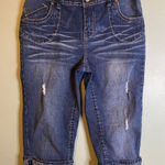 Cato Light Wash Low Rise Denim Cuffed Capris Size 6 Photo 0