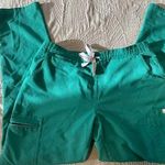 FIGS Scrub Pants Photo 0