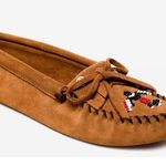 Minnetonka Thunderbird Animikii Suede Beaded Hardsole Moccasin Size 8 Womens Photo 0