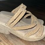Women's Tan Woven Platform Sandals Size 6 Photo 1