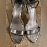 Michael Kors Silver SIMONE MID SANDAL
METALLIC Size 9.5 Photo 1