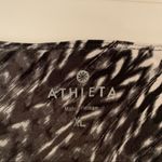 Athleta  Black/White Chaturanga Shortie Shorts 495 Photo 4