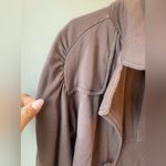 Buttons Casual blazer relaxed style in brown size small  Photo 3