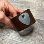 Nashville brown cuff with silver guitar pick Photo 3