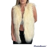 Faux fur vest NWT White Photo 2