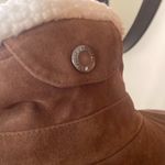 Levi's Women's Classic Sherpa Lined Trucker Jacket Cognac Photo 10