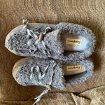 Dearfoams  Gray Women's SlippersNWOT Photo 3