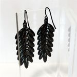 Sam Edelman NEW - Stunning Blue Rhinestone & Gunmetal Feather / Leaf Statement Earrings Photo 2