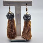 NWOT Molly Phillips Jacqueline Tan Tassel & Rhinestone Earrings Gray Photo 3