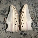 On Cloud Cloudmonster Women's Running Shoes Moon/ Fawn Size 10 Photo 6