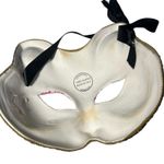 Chic Cat Face Mask with Gold and Pink Details Photo 1