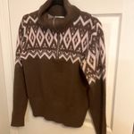 Woven Heart  Brown medium winter sweater Photo 1