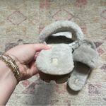 UGG VGUC  Slipper Slides Photo 5