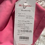 Musesonly Museonly Cropped Workout Tank/Sports Bra Photo 4