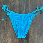Triangl Velvet Bikini Bottom Size Large‎ Photo 0